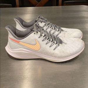 Nike Zoom Vomero 9